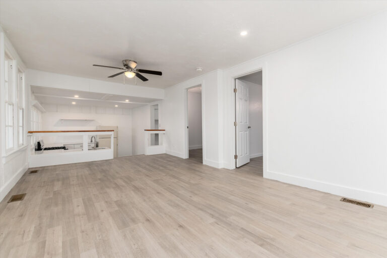 550 Castello Ave