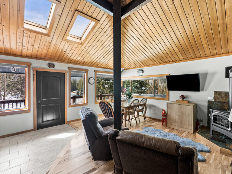 202 Doris Drive