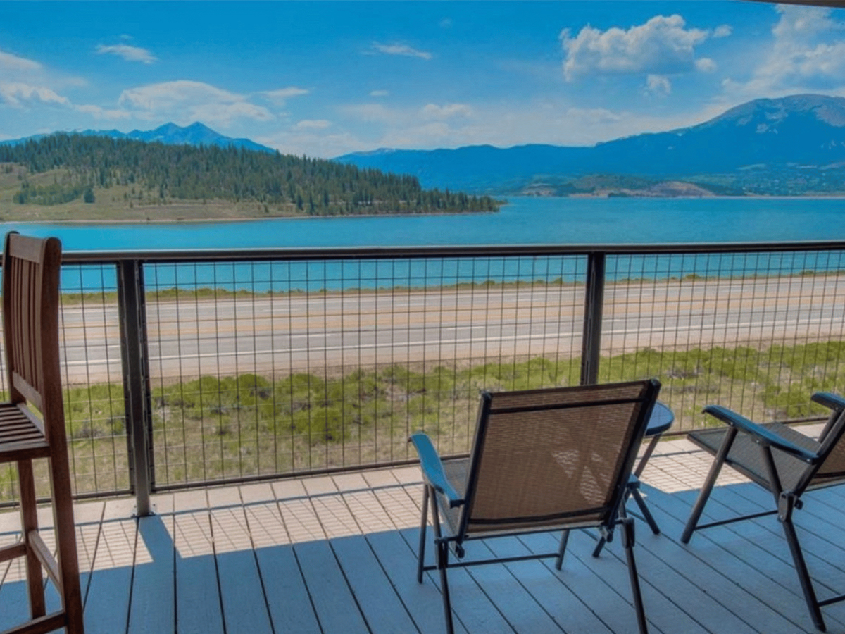 72 Corinthian Circle Unit 303