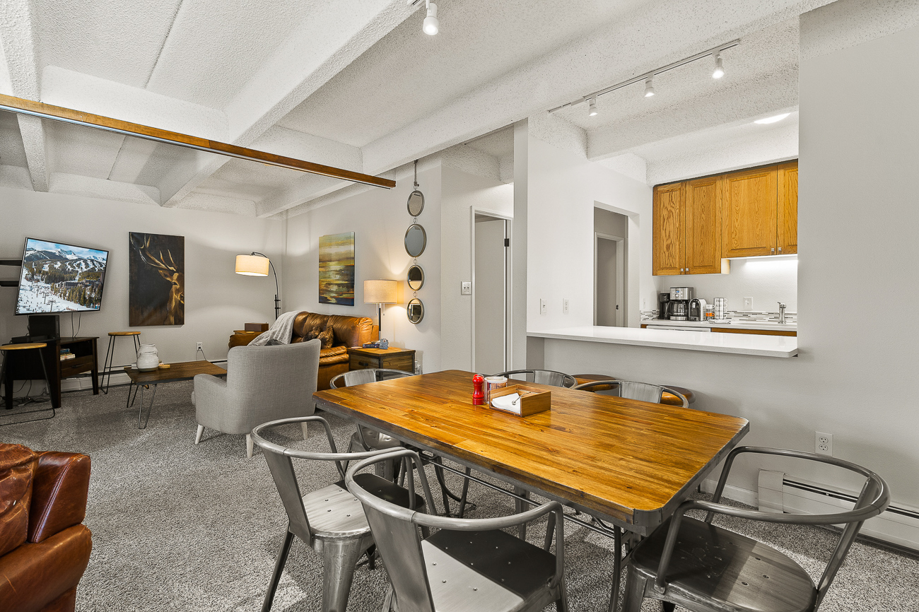 222 Creekside Drive Unit 113