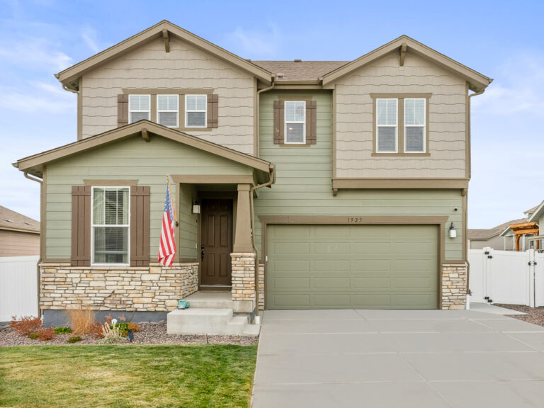 1527 Biffle Court