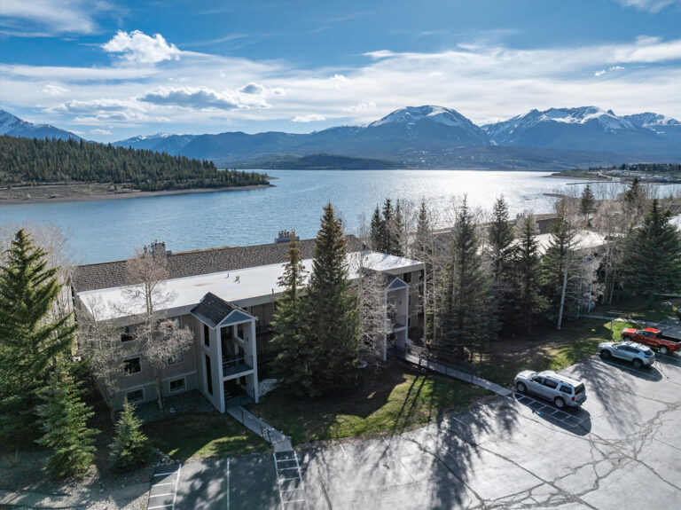 72 Corinthian Circle Unit 102
