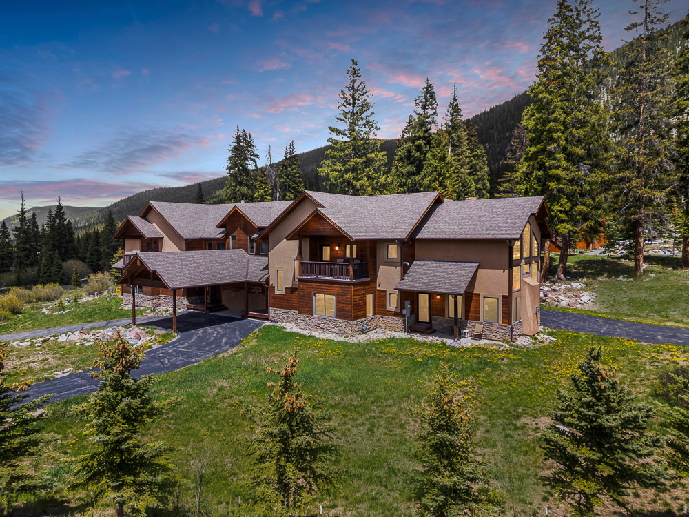 387 Whispering Pines Circle