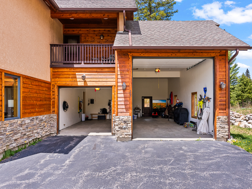 387 Whispering Pines Circle