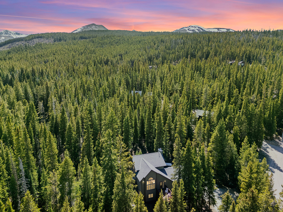 50 Sunset Drive