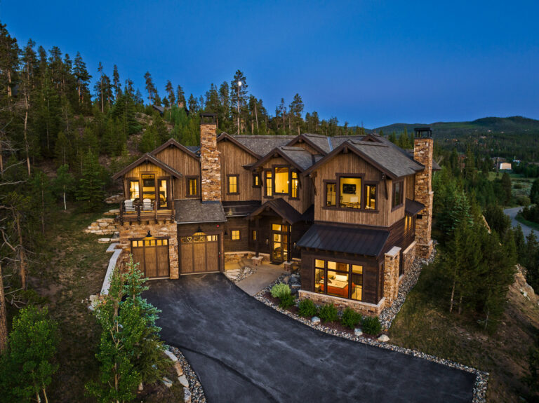 455 Highfield Trail