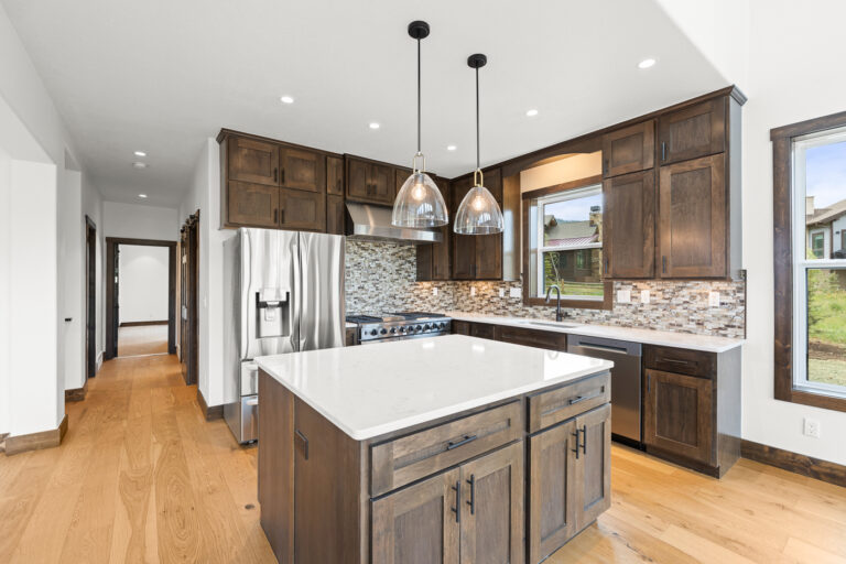 101 Mule Deer Court