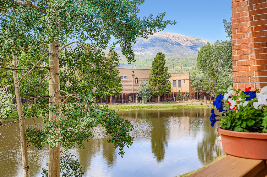 734 Lagoon Drive Unit B