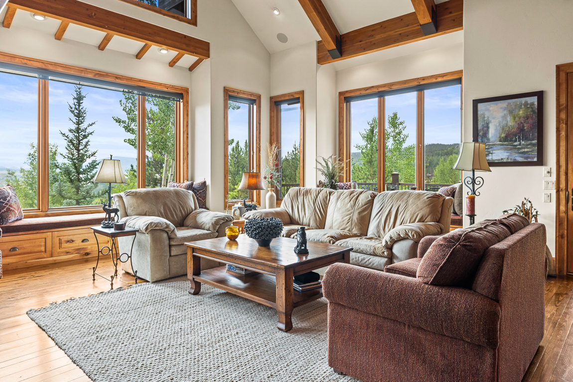 125 Two Cabins Drive