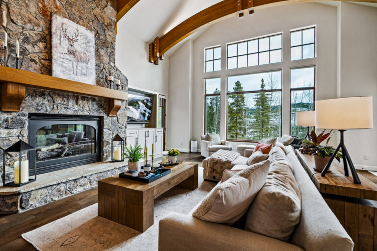 494 Silver Circle