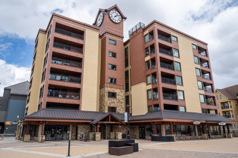 645 S Park Ave Unit 204