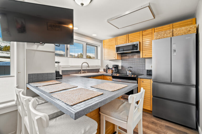 535 S Park Ave Unit 4215