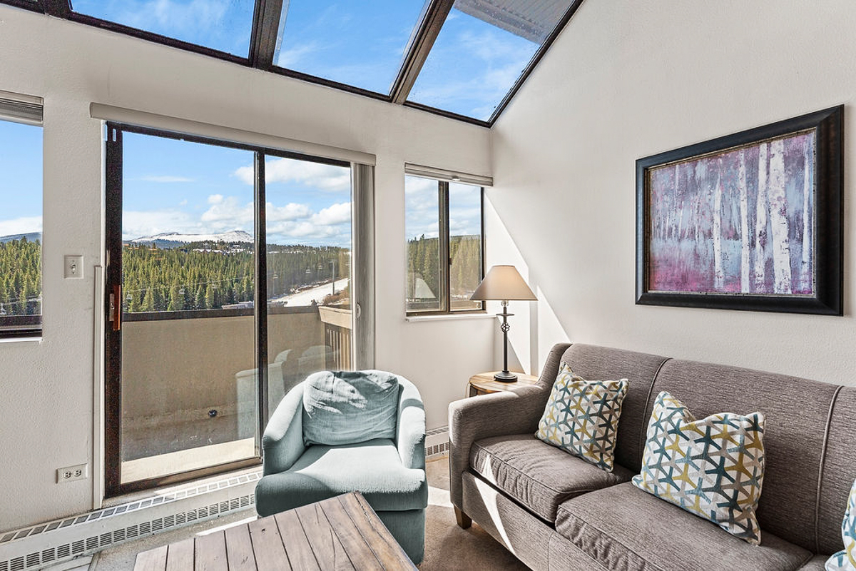 611 Village Road Unit 24710