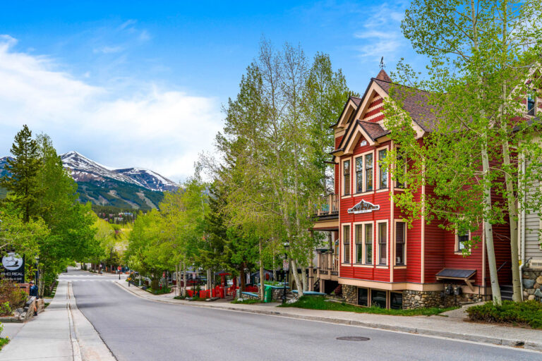 160 E Adams Avenue Unit 2