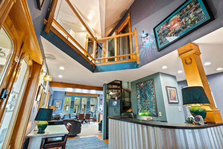 160 E Adams Avenue Unit 2