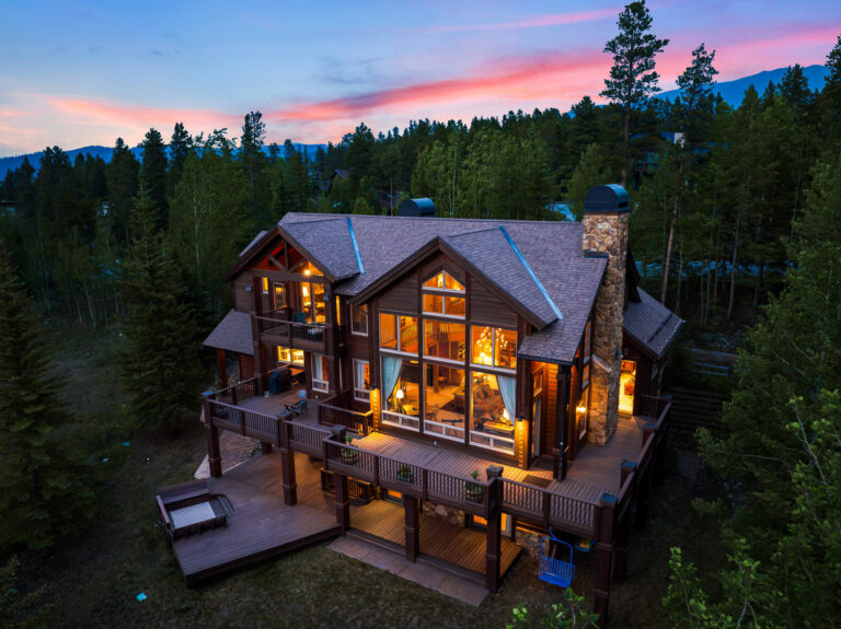 637 White Cloud Drive