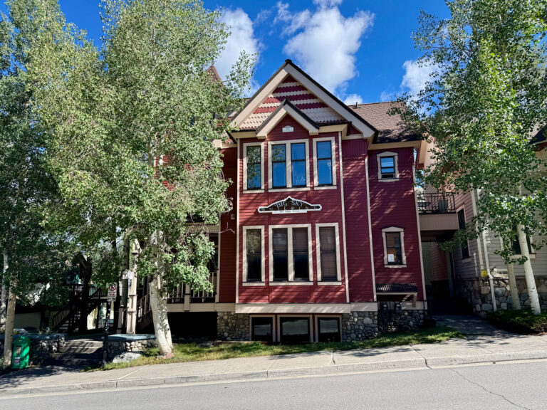160 E Adams Avenue Unit B1