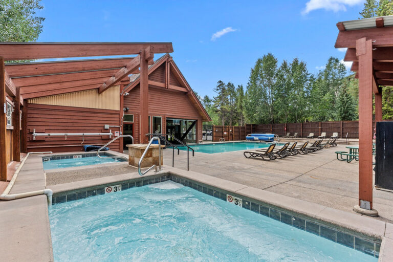 405 Four O'clock Road Unit F